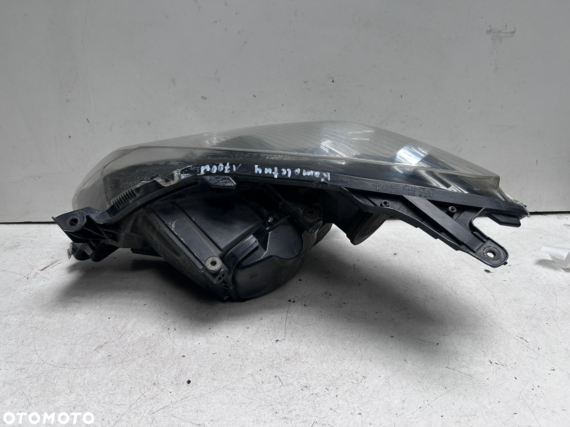 Reflektor prawy Opel Astra H Xenon skrętny + moduły - 3