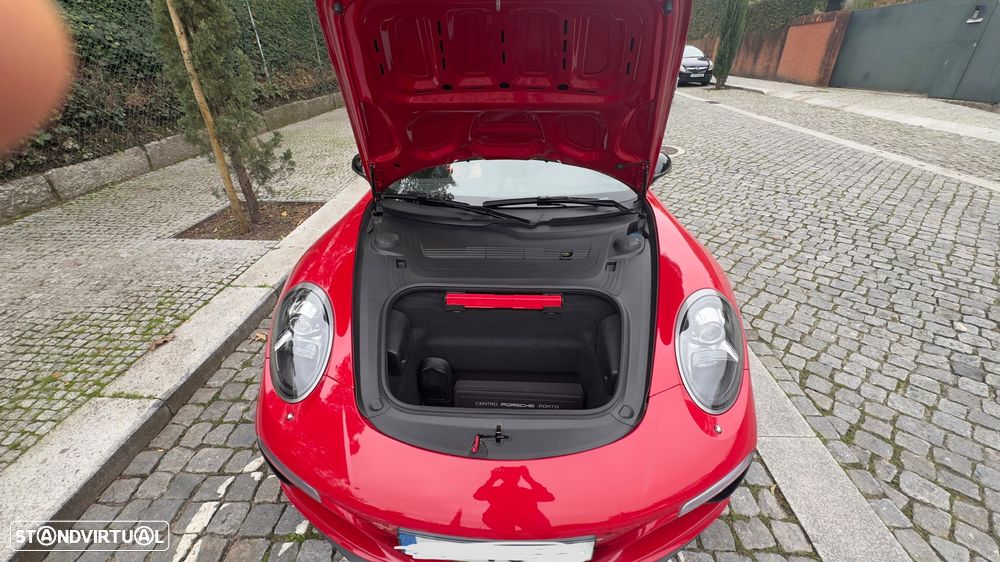 Porsche 911 (991) Carrera 4 PDK - 15