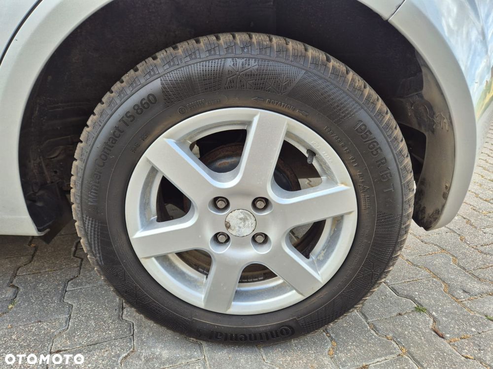 Chevrolet Aveo - 26