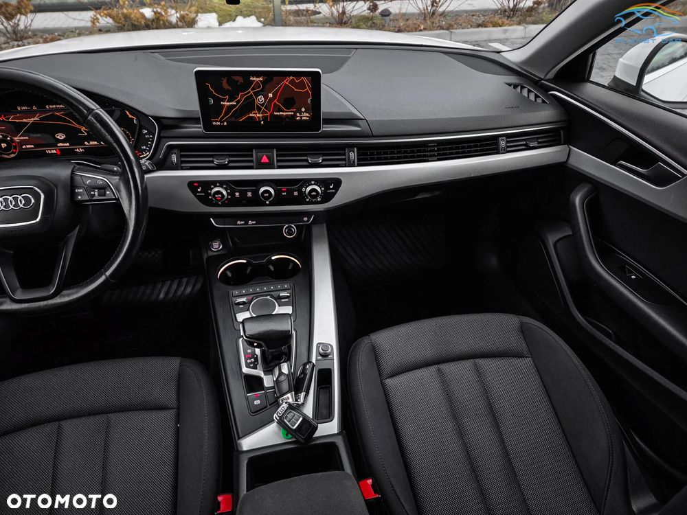 Audi A4 Avant 2.0 TDI ultra S tronic sport - 23