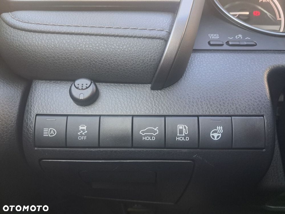 Toyota Camry 2.5 Hybrid Executive CVT - 11