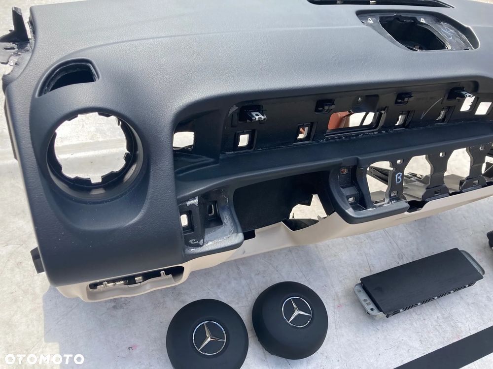 MERCEDES  A W177 B W247 GLB X247 CLA W118 DESKA KONSOLA KOKPIT PULPIT PÓŁKA PARAPET AIRBAG PODUSZKI POWIETRZNE KIEROWCY PASAŻERA KOLANOWA KOLAN KURTYNA KURTYNY FOTELA W FOTEL PASY PAS naprawa - 6