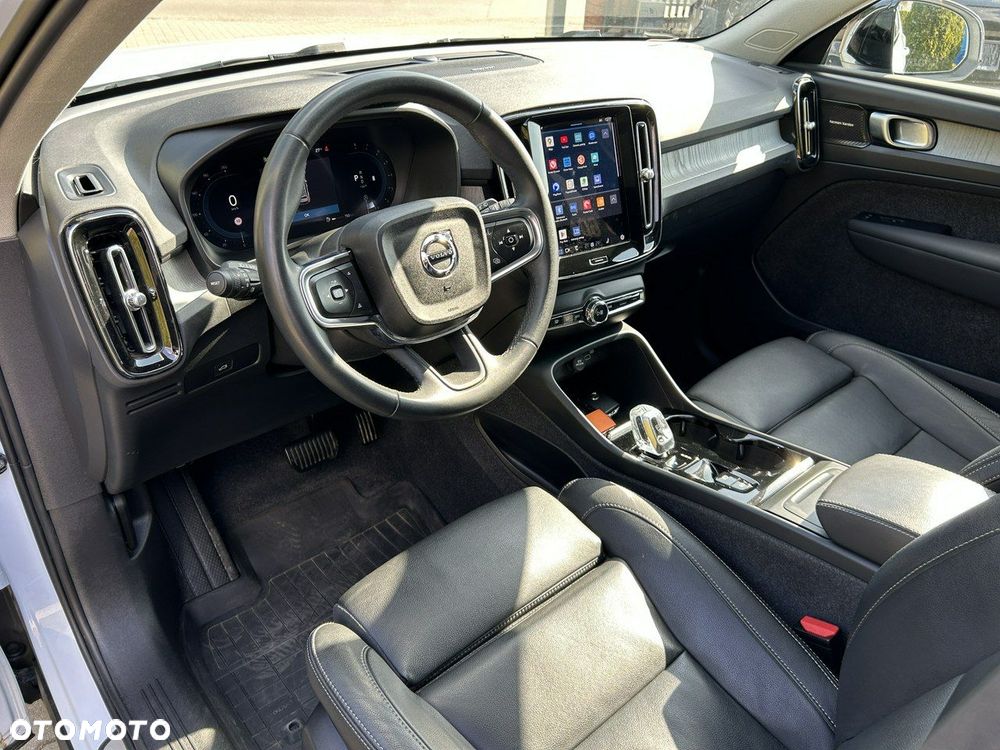 Volvo XC 40 B5 B AWD Geartronic RDesign - 15