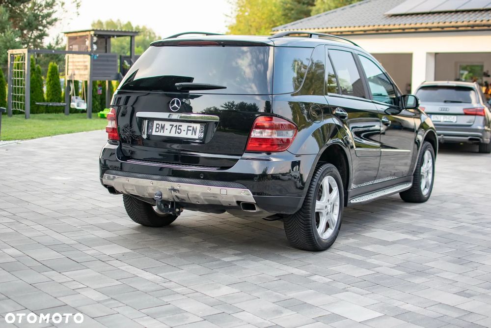 Mercedes-Benz ML 320 CDI 4Matic 7G-TRONIC DPF Edition 10 - 13