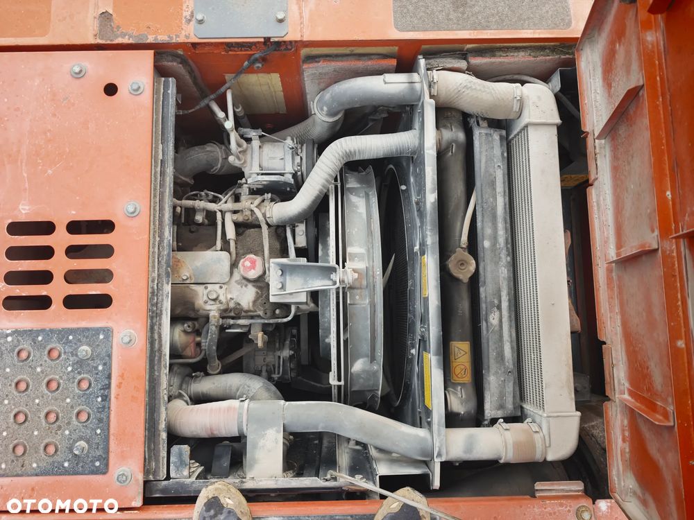 Hitachi Zaxis 140W - 5