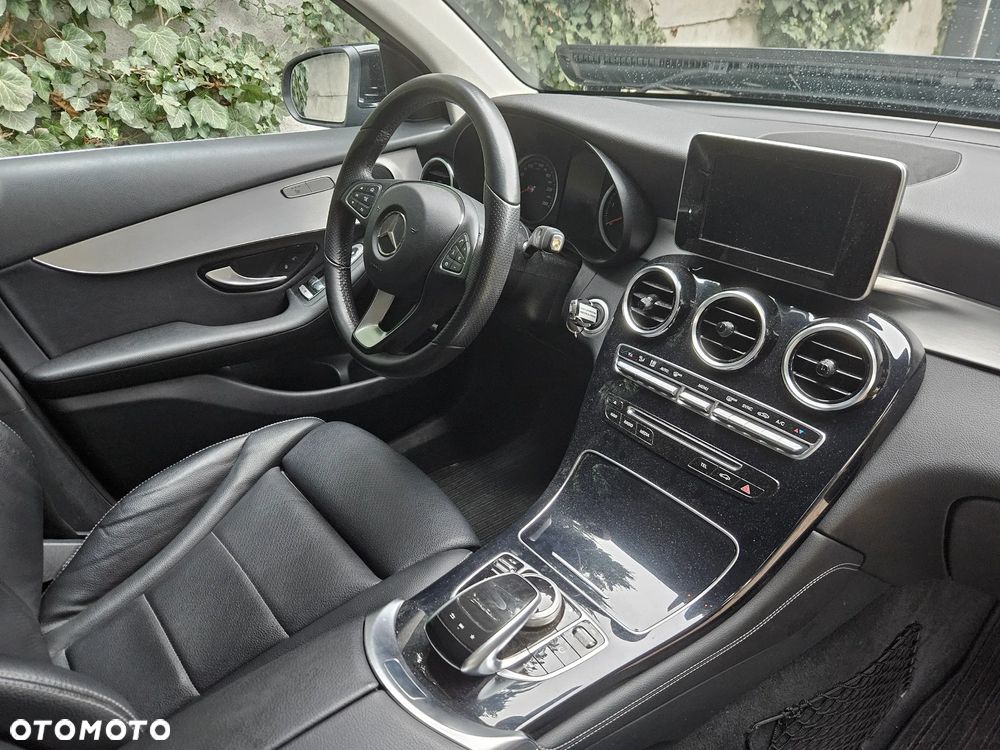 Mercedes-Benz GLC 220 d 4-Matic - 17