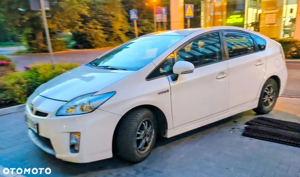 Toyota Prius 1.8 HSD Active - 5