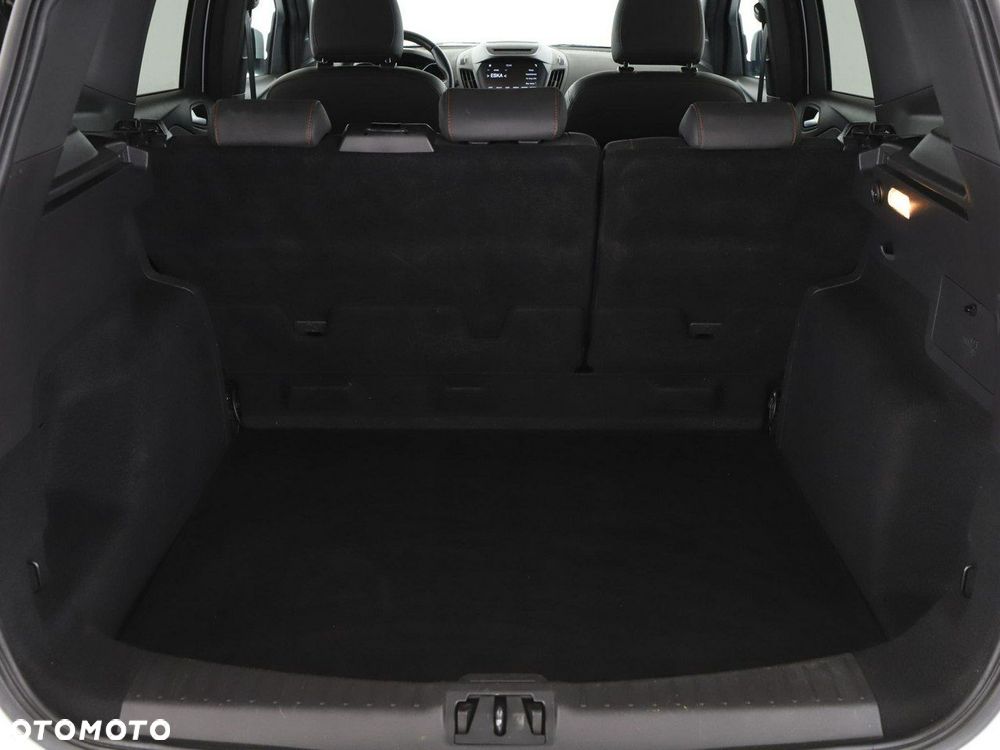 Ford Kuga 2.0 TDCi 4x2 ST-Line - 21