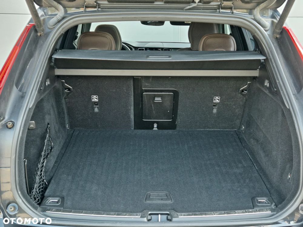 Volvo XC 60 B4 B Geartronic Inscription - 38