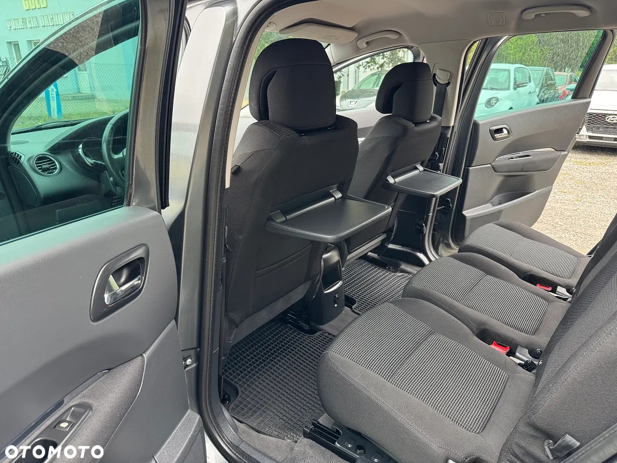 Peugeot 5008 - 21