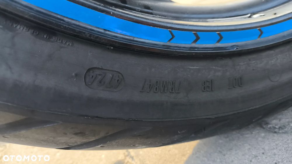Suzuki DL - 18