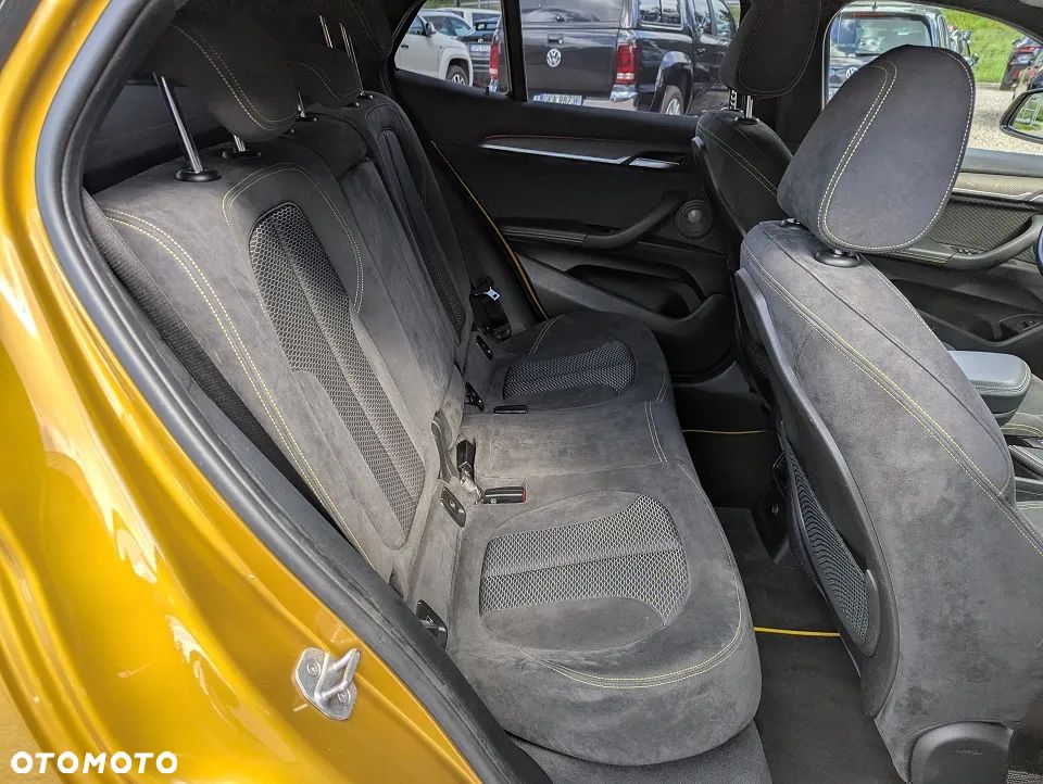 BMW X2 xDrive20d Edition M Mesh - 28