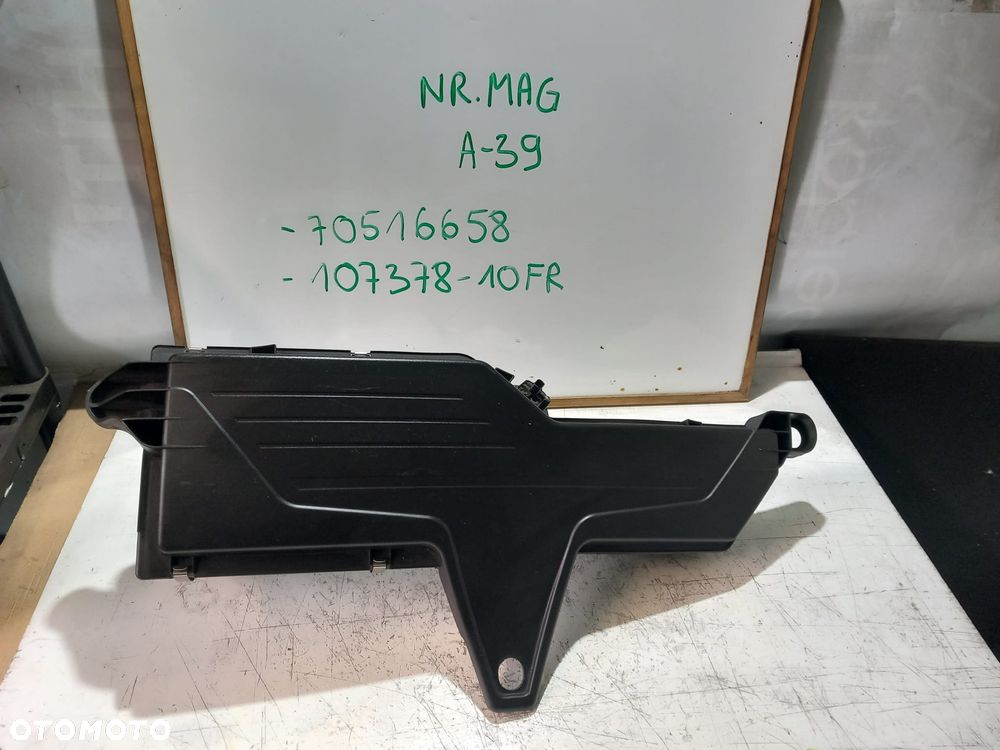 OBUDOWA FILTRA POWIETRZA BMW 70516658 107378-10FR - 1