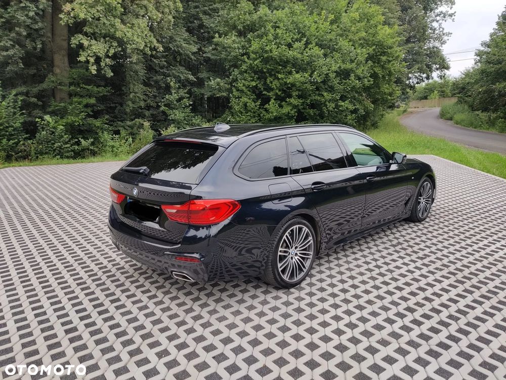 BMW Seria 5 520d Touring M Sport Edition - 8