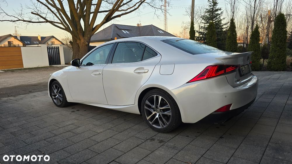 Lexus IS 200t / 300 Elegance - 7