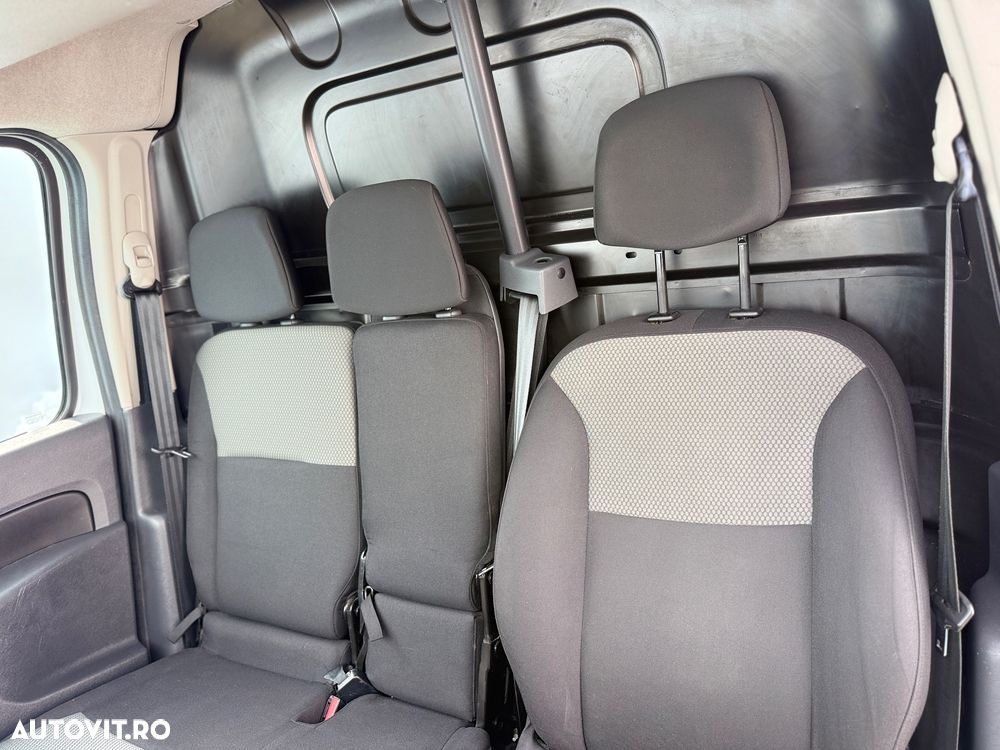 Renault Kangoo - 11