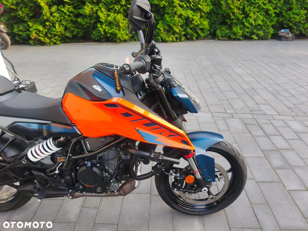 KTM Duke - 10