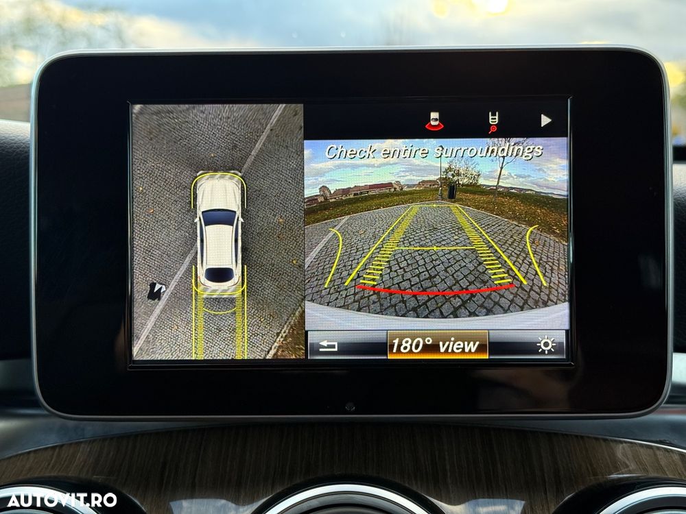 Mercedes-Benz GLC Coupe 250 4Matic 9G-TRONIC AMG Line - 28