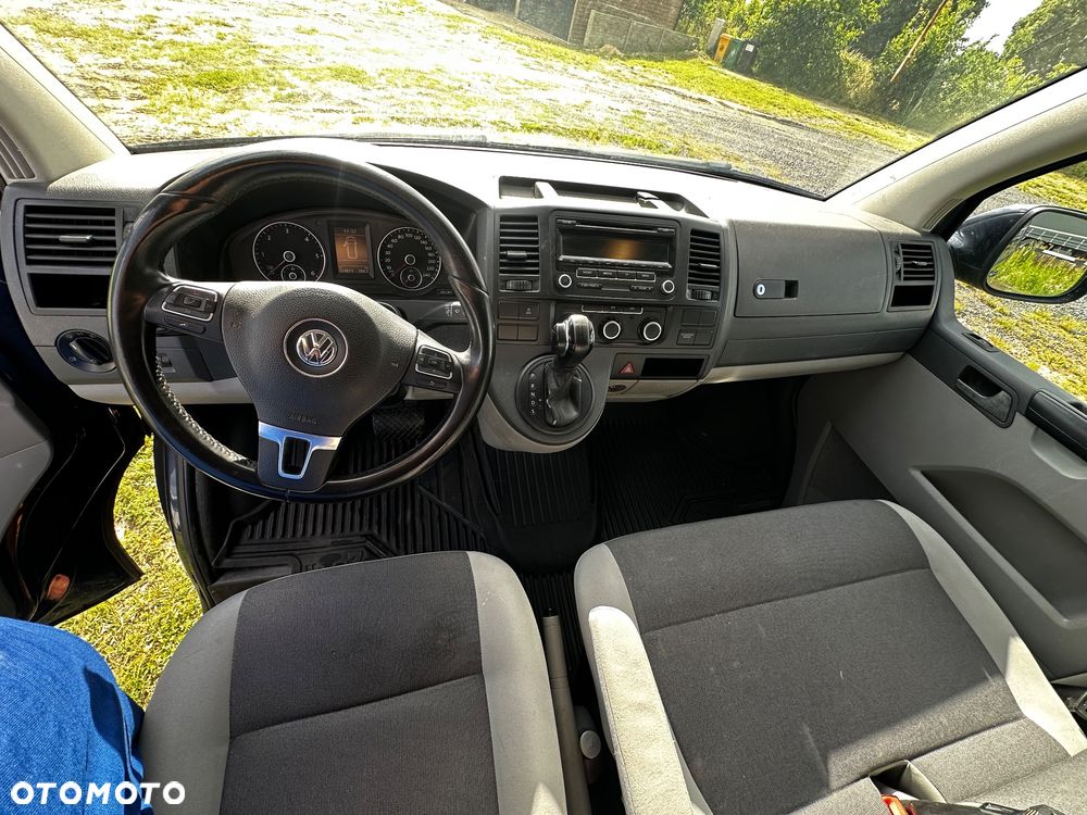Volkswagen T5 - 10
