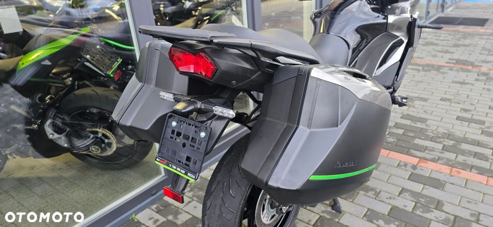 Kawasaki Versys 1100 SE - 22