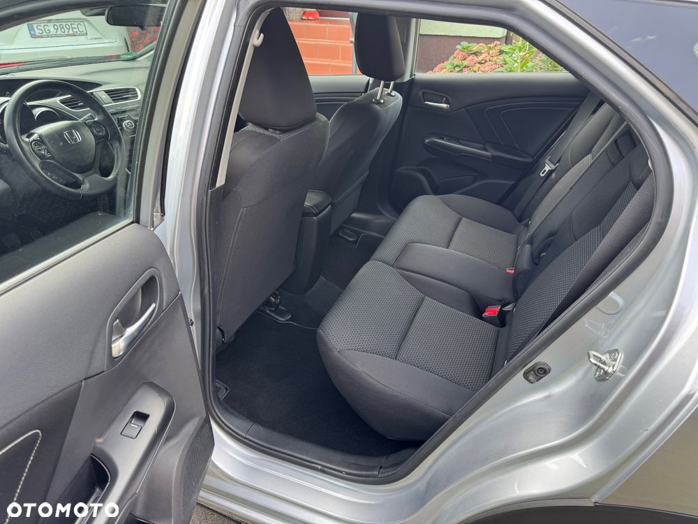 Honda Civic Tourer 1.8 i-VTEC Elegance - 22