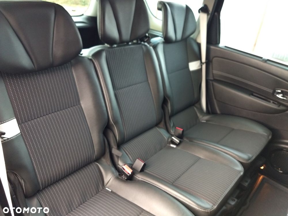 Renault Grand Scenic dCi 160 Bose Edition - 19