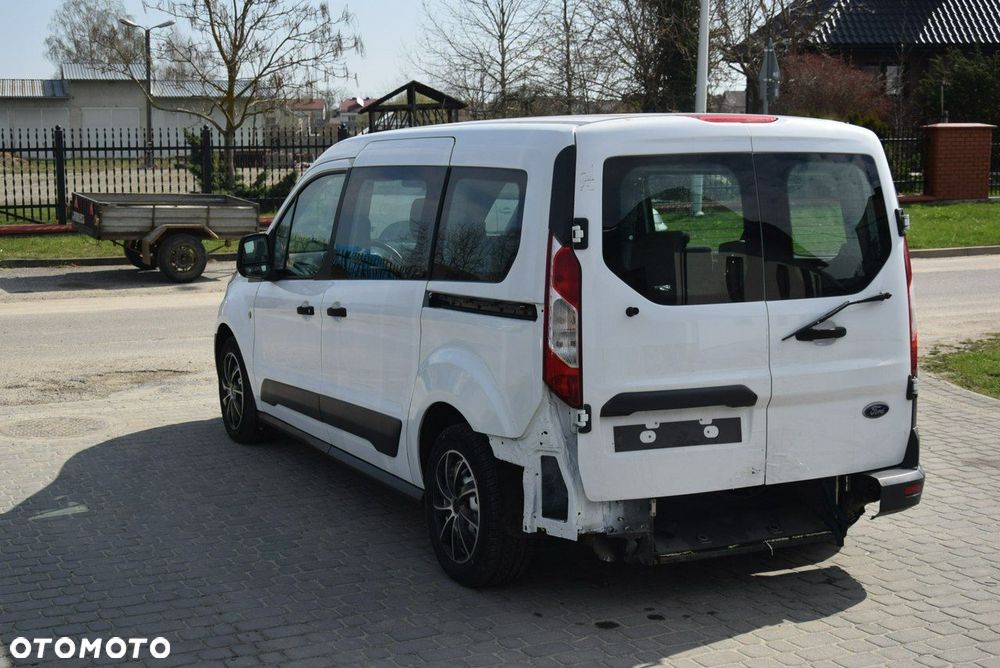 Ford Tourneo Connect Grand - 11