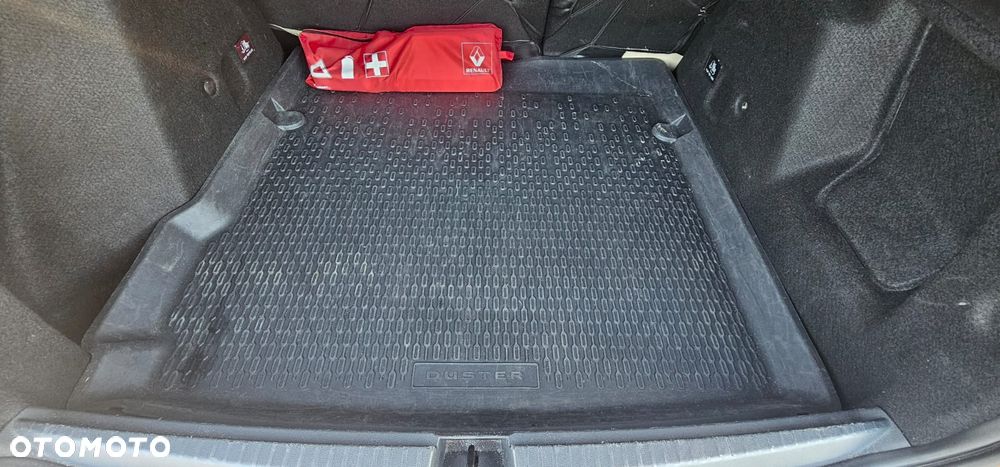 Dacia Duster 1.6 SCe Prestige - 16