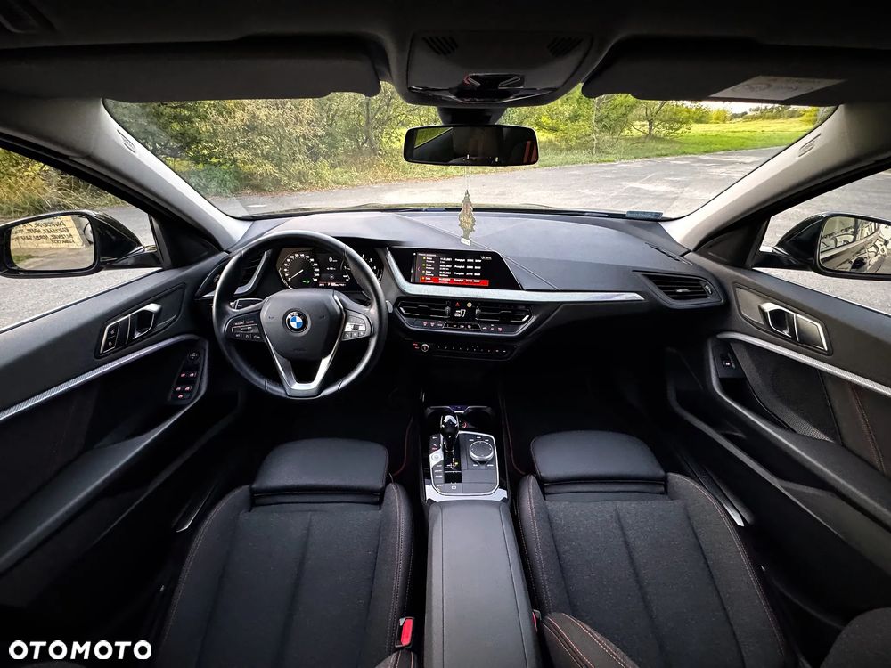 BMW Seria 1 118i Sport Line - 30