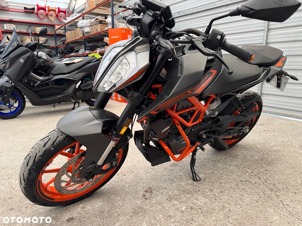 KTM Duke - 4