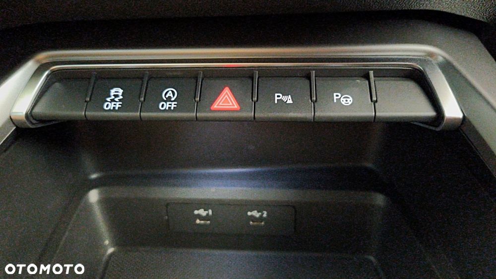Audi A3 Limousine 35 TFSI mHEV S tronic - 28
