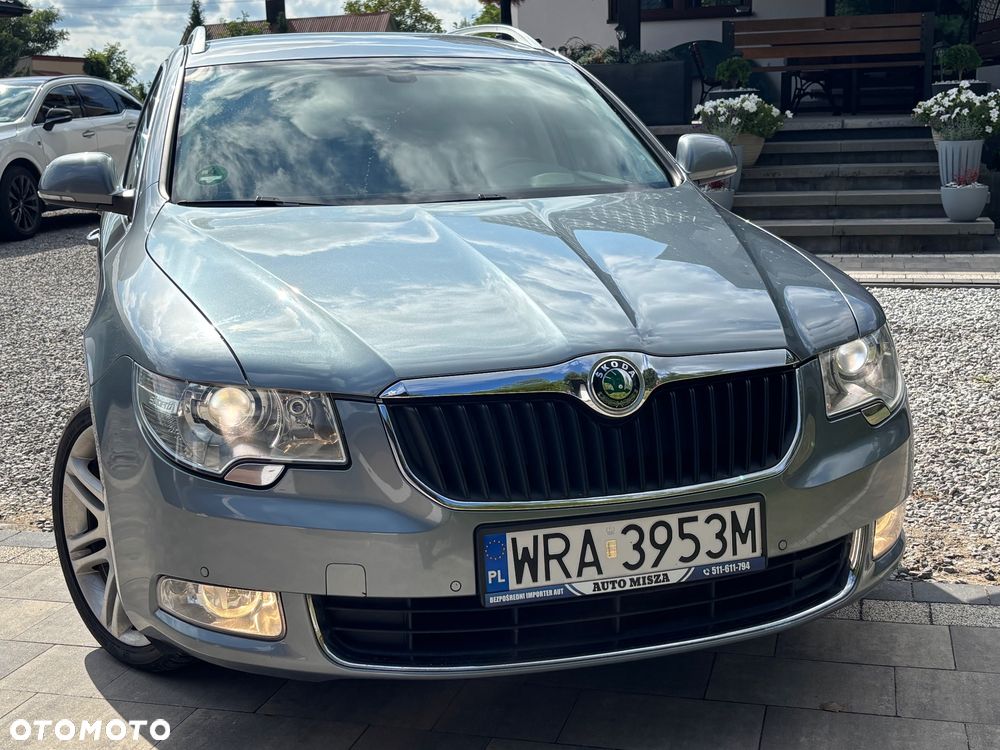 Skoda Superb 2.0 TDI Elegance DSG - 31