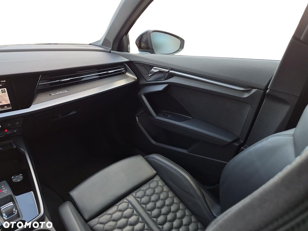 Audi RS3 Sportback - 24