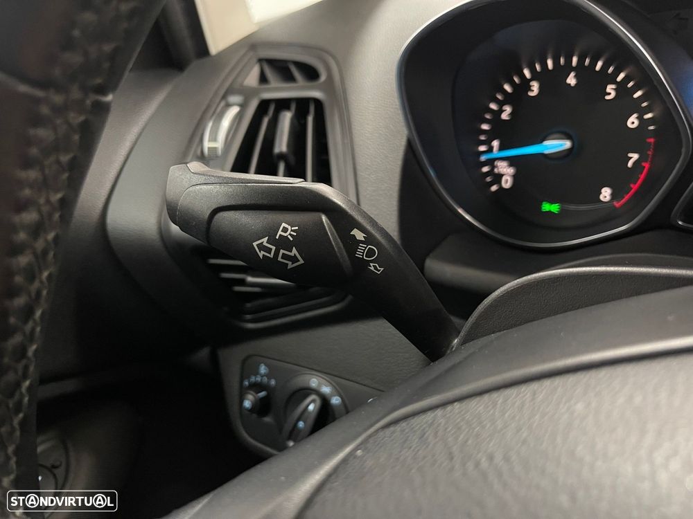 Ford Grand C-Max 1.0 EcoBoost S&S Ambiente - 33