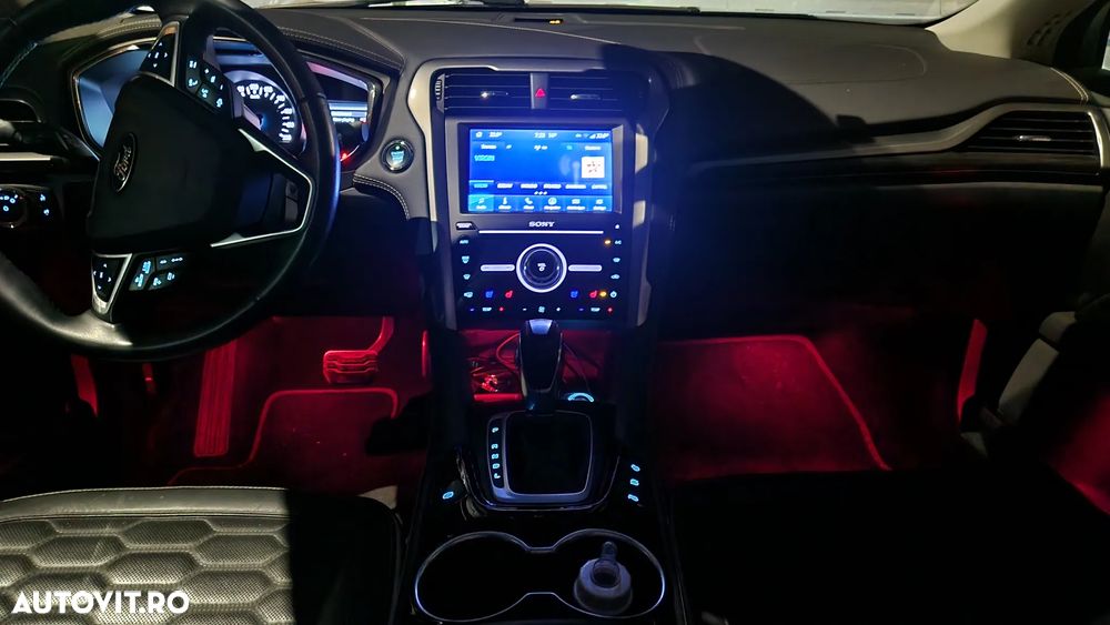 Ford Mondeo 2.0 Hybrid CVT VIGNALE - 7