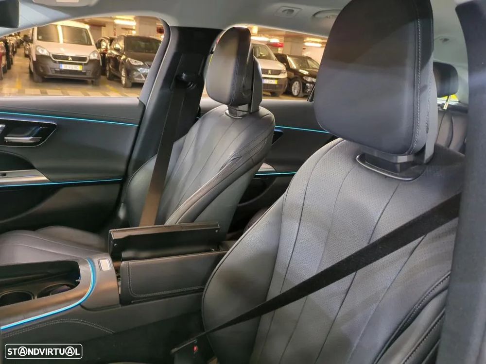 Mercedes-Benz E 300 Standard - 5