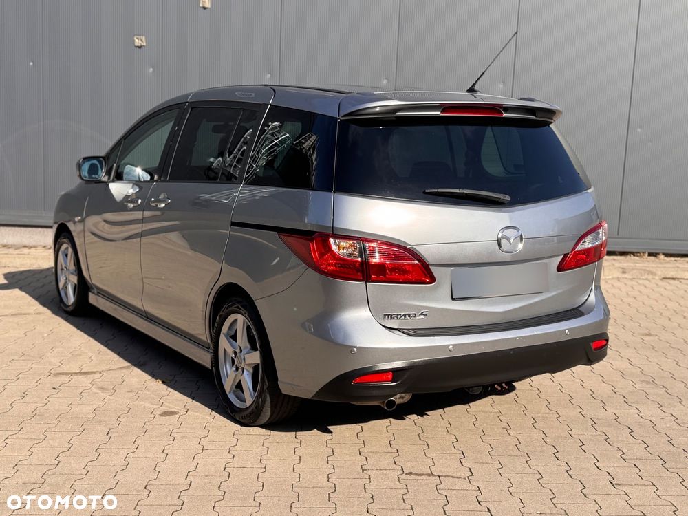 Mazda 5 - 8