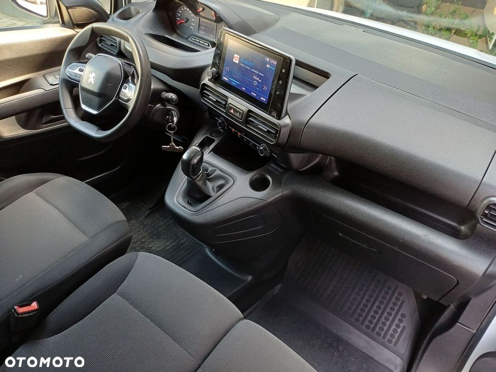 Peugeot Partner - 11