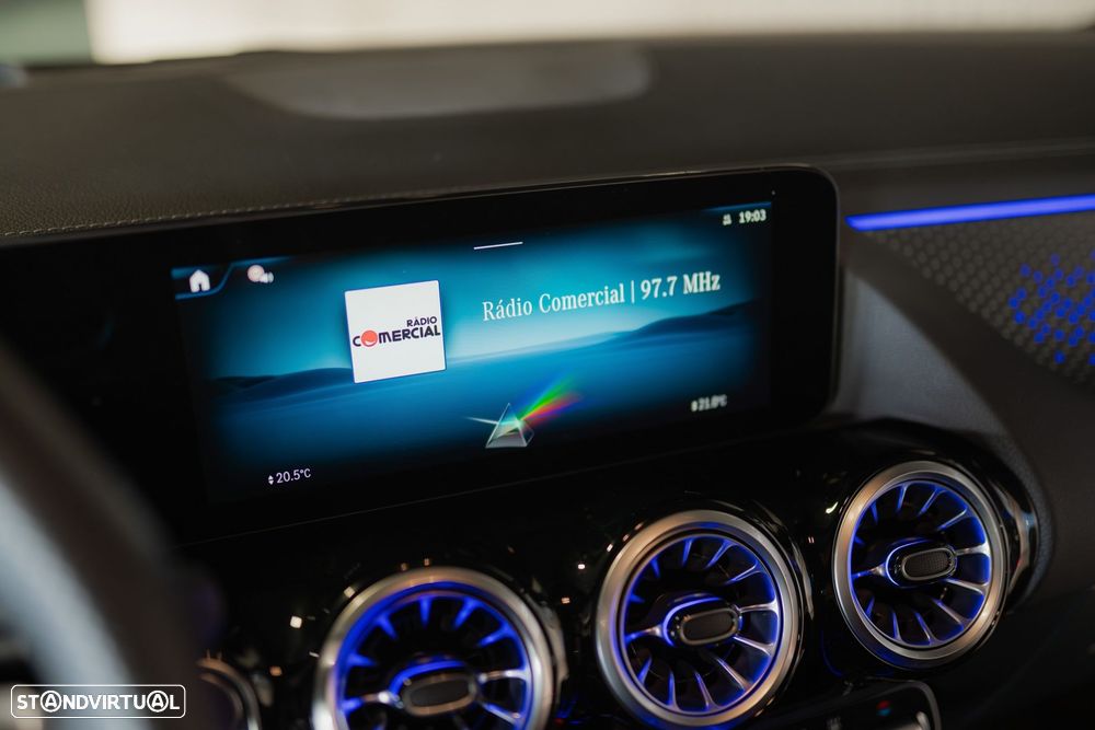 Mercedes-Benz EQA 300 4Matic AMG Line - 60