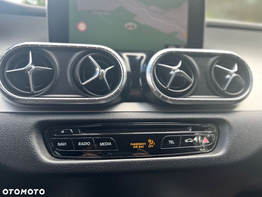 Mercedes-Benz Klasa X 250 d 4-Matic Progressive - 25