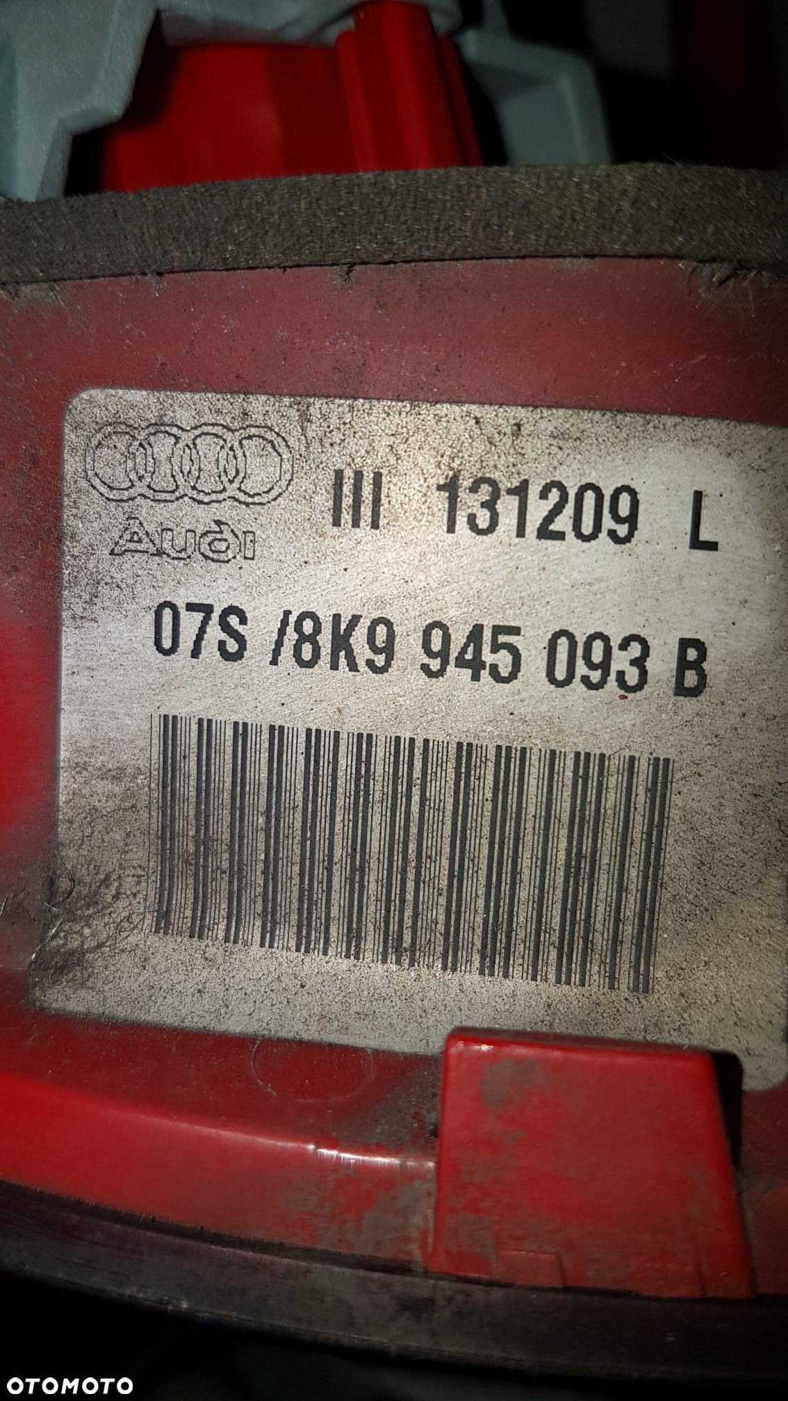 Lampa lewa w klapie LED Audi A4 B8 8K9945093B - 3