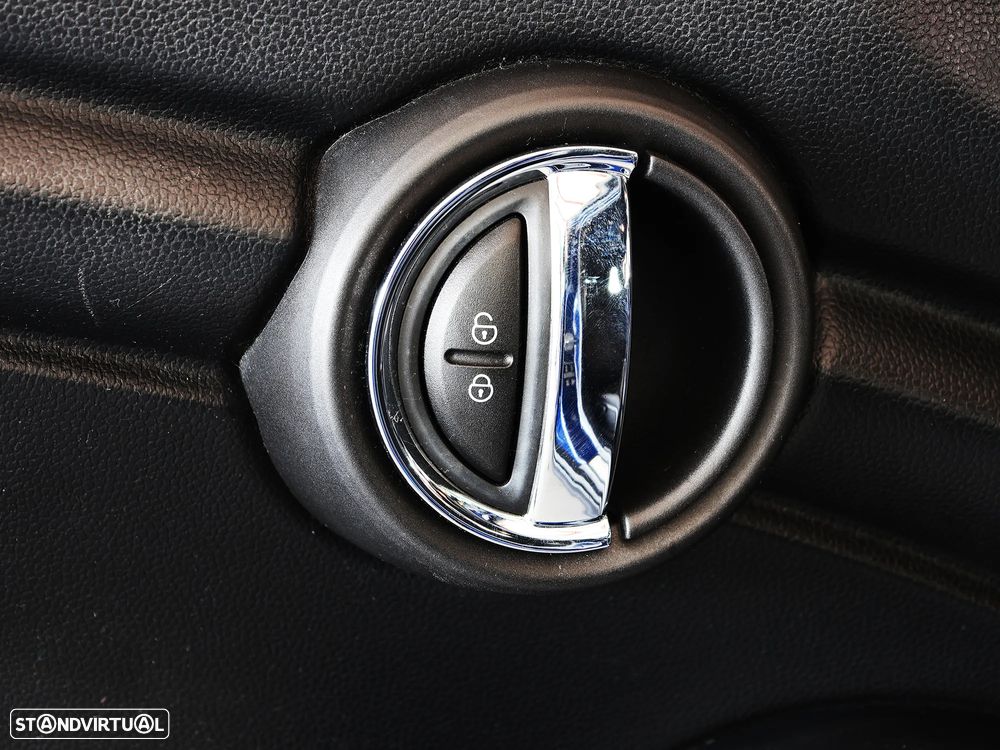 MINI 5 Portas One D - 40
