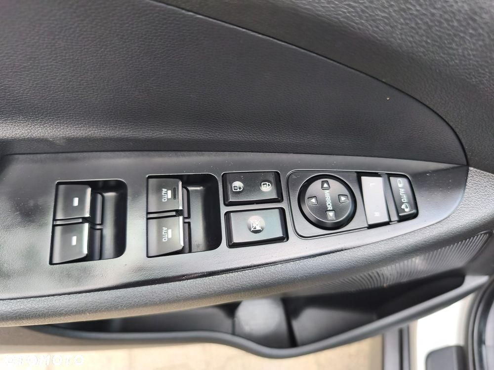 Hyundai Tucson 1.6 Turbo 4WD DCT Intro Edition - 19
