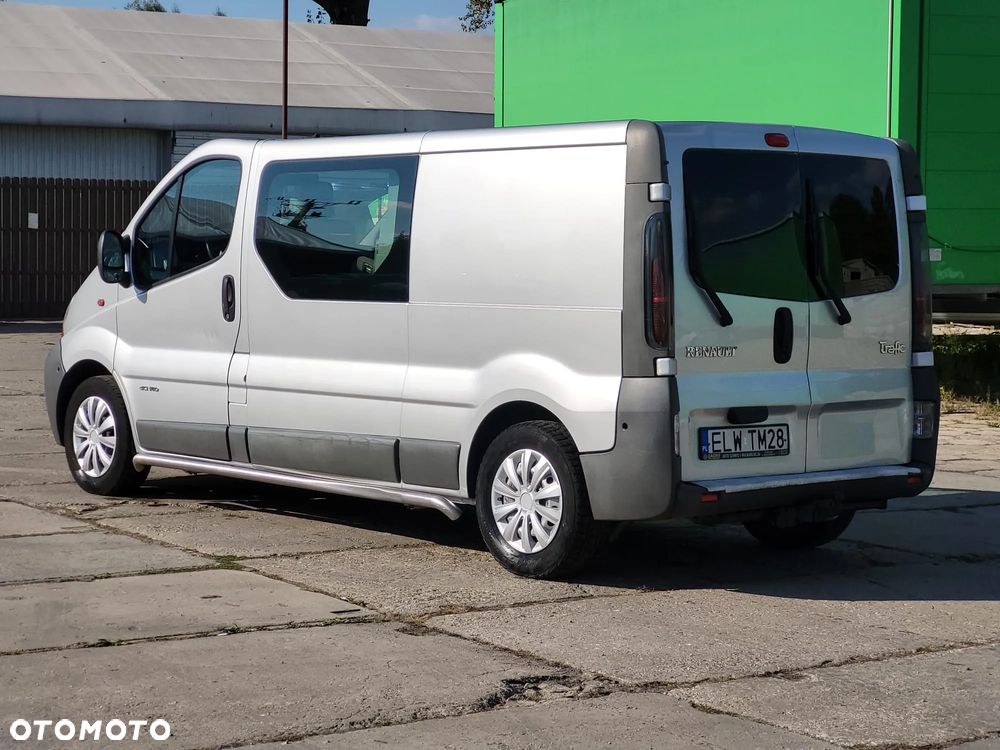 Renault TRAFIC - 6