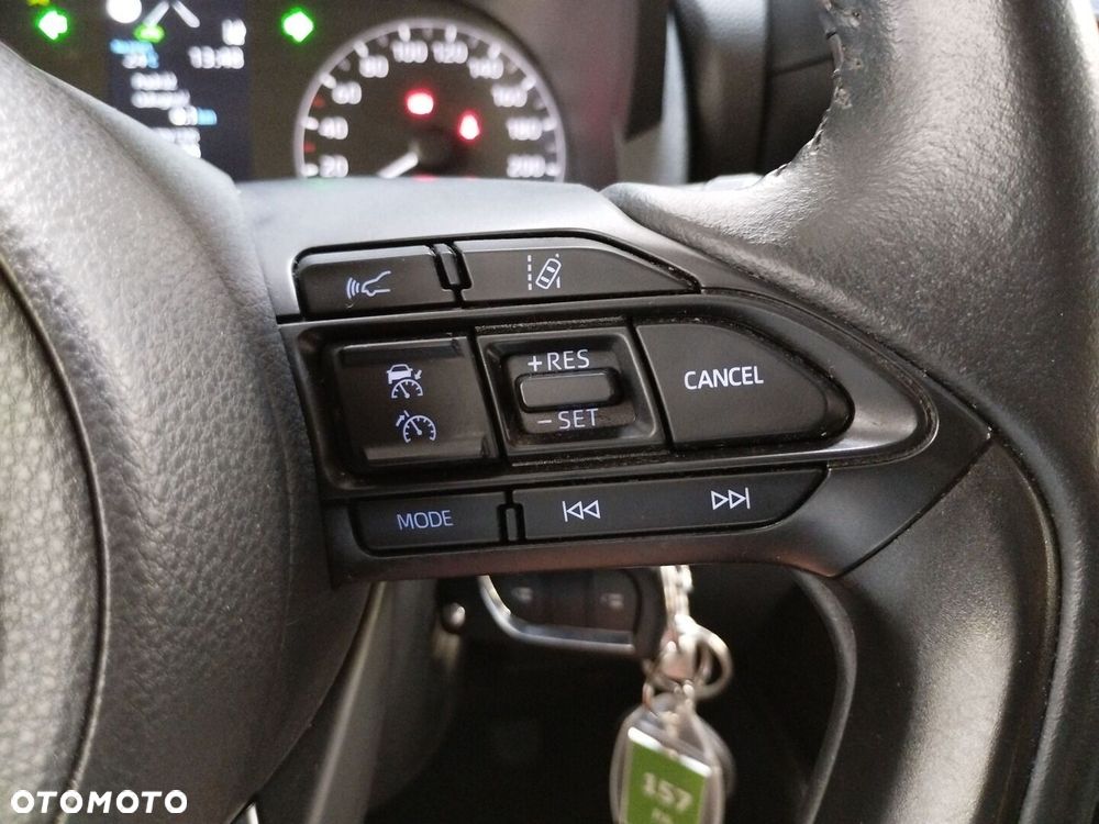 Toyota Yaris Hybrid 1.5 Comfort - 22