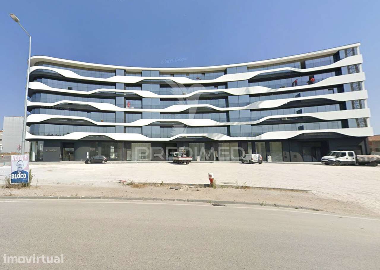 Oportunidade para Investidores | T2 Arrendado | Esgueira, Aveiro - Grande imagem: 3/4