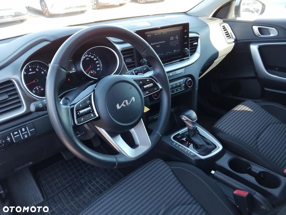 Kia XCeed 1.5 T-GDI M DCT - 23