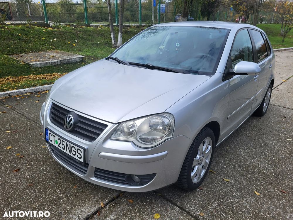 Volkswagen Polo 1.4 Comfortline - 1