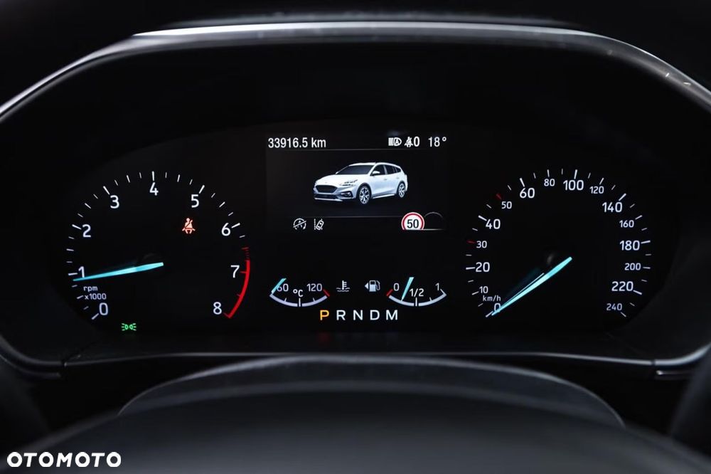 Ford Focus 1.0 EcoBoost Active - 23