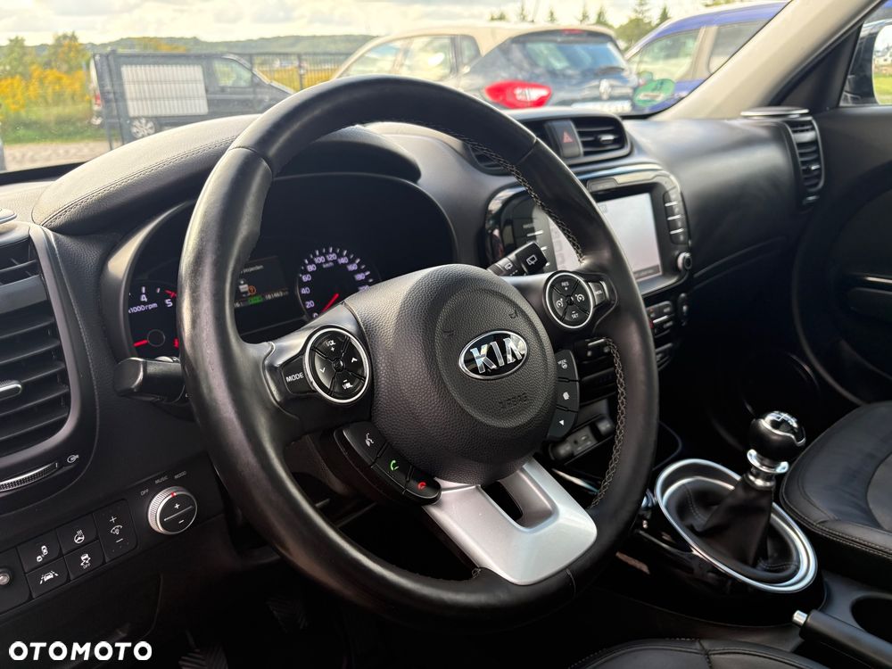 Kia Soul 1.6 CRDI Spirit - 24